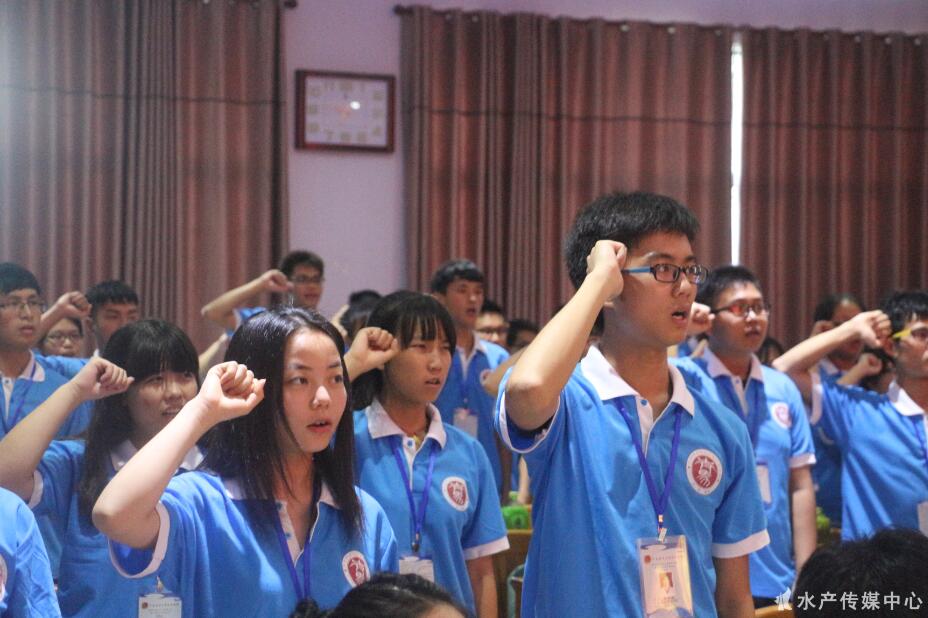 E:\威廉中国\水产传媒中心\青马工程\QQ截图20160608093524.jpg E:\威廉中国\水产传媒中心\青马工程\QQ截图20160608093524.jpg