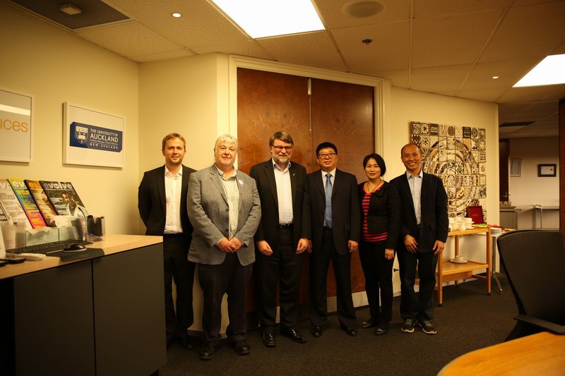 C:\Documents and Settings\hk\桌面\2.jpg C:\Documents and Settings\hk\桌面\2.jpg