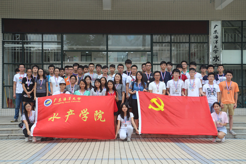 C:\Users\Administrator\Desktop\2.jpg C:\Users\Administrator\Desktop\2.jpg