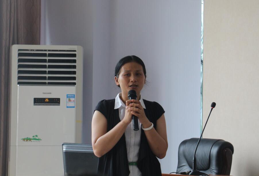 E:\威廉中国\水产传媒中心\成立大会照片\缩小版\党委副书记王海燕老师致辞.jpg E:\威廉中国\水产传媒中心\成立大会照片\缩小版\党委副书记王海燕老师致辞.jpg